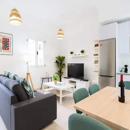 Apartment House In Palmas De Gran Canaria